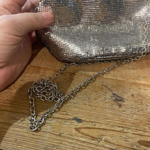 Bella Collection Silver Purse With An Extra Chain - Picture 2 of 6